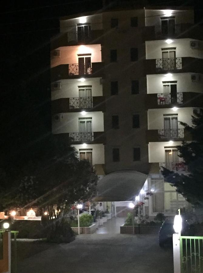 Hotel Blendi Durrës Extérieur photo
